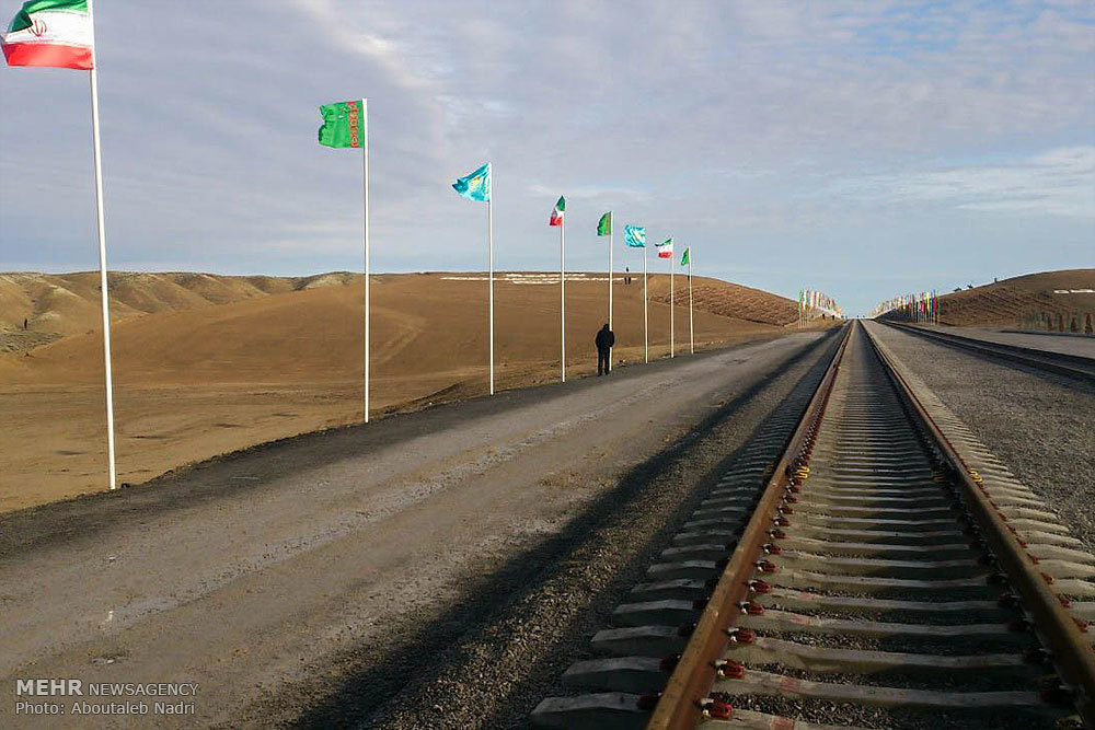 ريل به اروميه رسيد