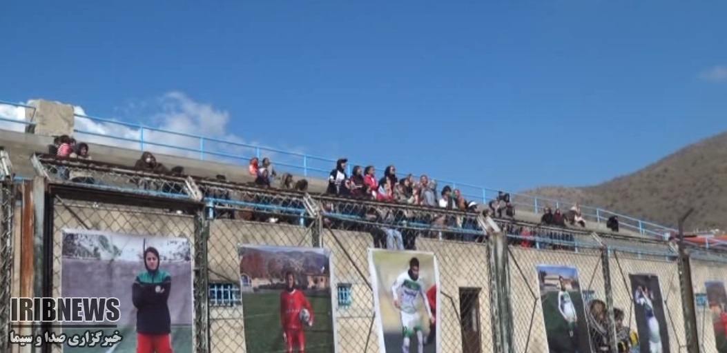 بانوان فوتبالیست مریوانی جزو سه تیم برتر کشور بانوان فوتبالیست مریوانی جزو سه تیم برتر کشور