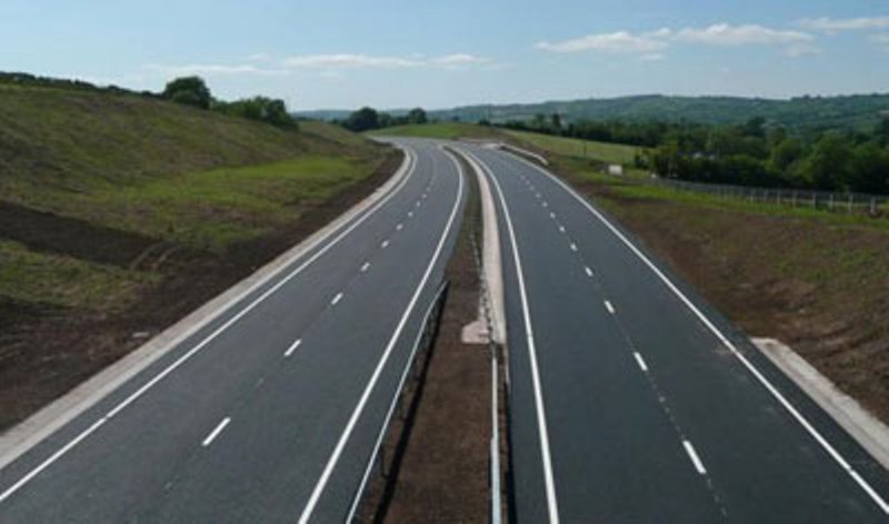 لاریجانی از پروژه آزادراه تهران - شمال بازدید کرد