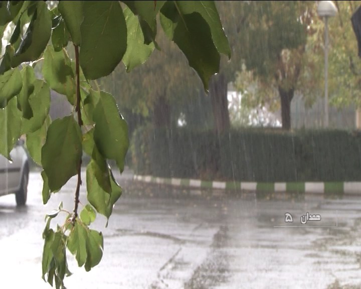 تداوم فعالیت سامانه بارشی تا دوشنبه درهمدان