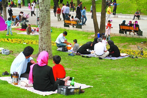 با ماشین باری به سیزده به در نروید/ پلیس اجازه تردد نمی دهد