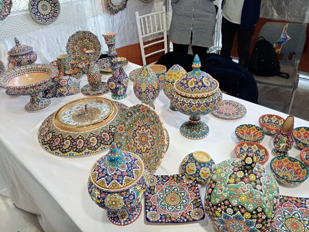 رشد ۱۸ درصدی صادرات صنایع دستی در استان فارس رشد ۱۸ درصدی صادرات صنایع دستی در استان فارس