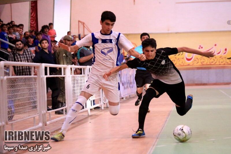 صعود تیمهای مهاباد و ماکو به مرحله نهایی فوتسال نوجوانان آذربایجانغربی صعود تیمهای مهاباد و ماکو به مرحله نهایی فوتسال نوجوانان آذربایجانغربی