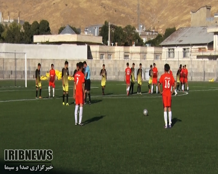 صعود تیمهای مهاباد و ارومیه به مرحله نهایی مسابقات فوتبال نوجوانان آذربایجانغربی صعود تیمهای مهاباد و ارومیه به مرحله نهایی مسابقات فوتبال نوجوانان آذربایجانغربی