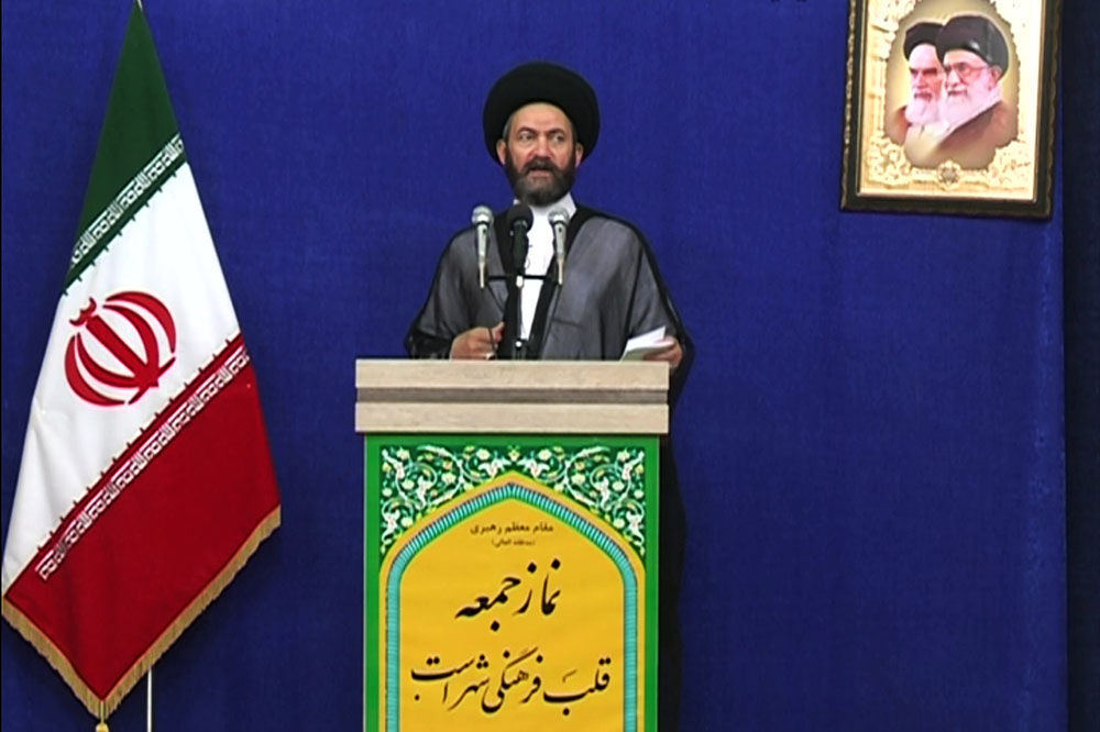 نمایندگان  مجلس تمام تلاش خود را در تصویب قوانین جامع متمرکز کنند