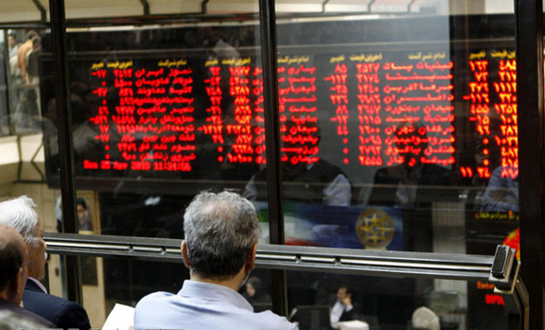 ثبت رکوردی دیگر در تالار شیشهای ورود شاخص بورس به کانال یک میلیون و ۹۰۰ هزار واحد