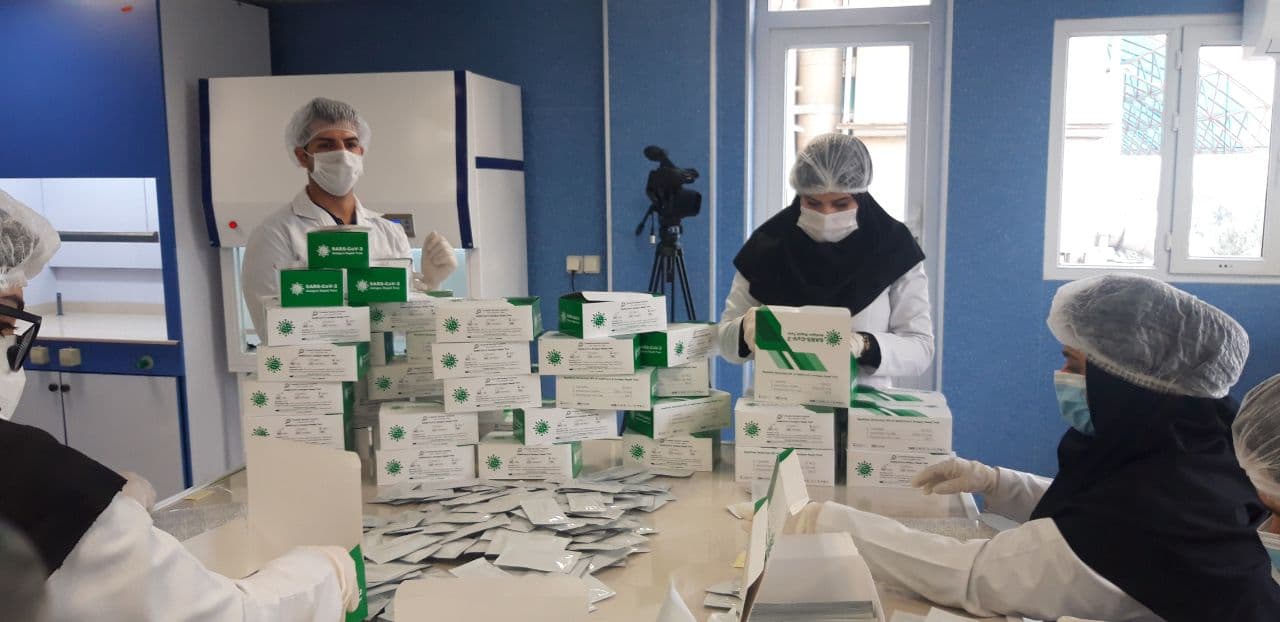 رونمایی از خط تولید کیت تشخیص سریع کرونا رونمایی از خط تولید کیت تشخیص سریع کرونا