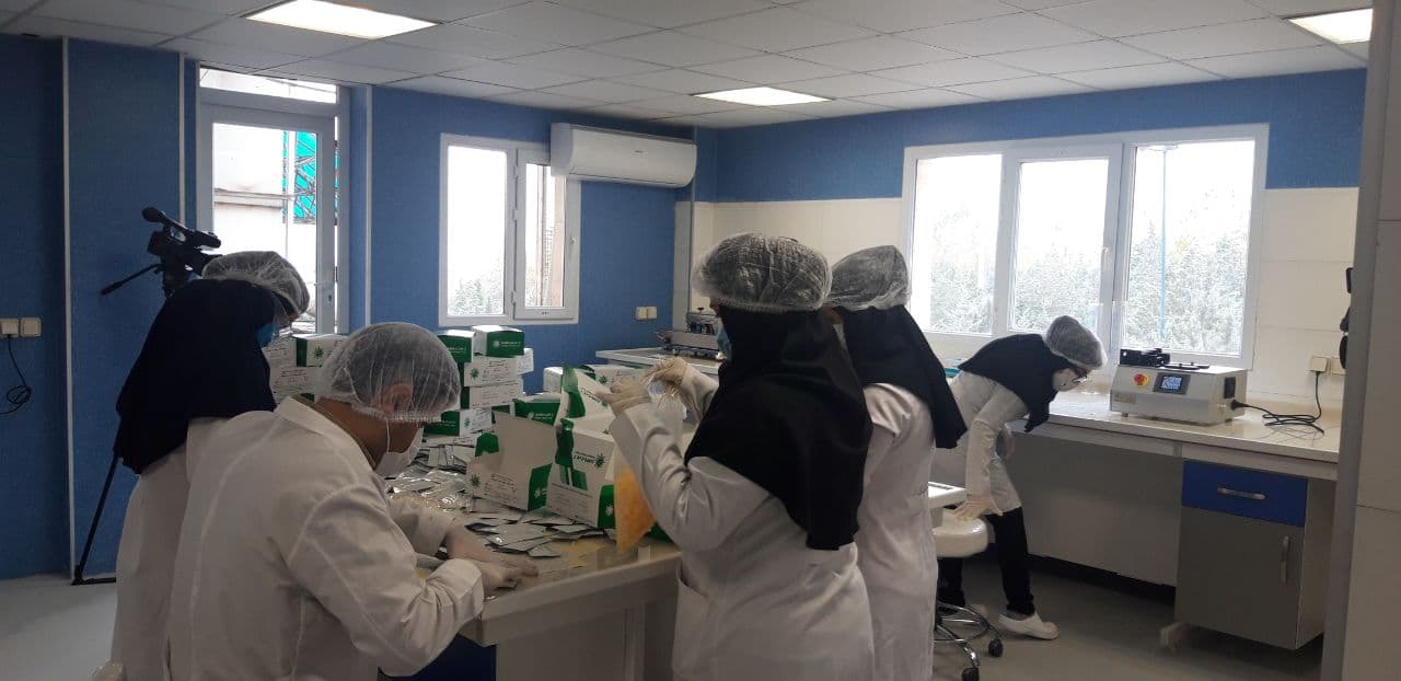 رونمایی از خط تولید کیت تشخیص سریع کرونا رونمایی از خط تولید کیت تشخیص سریع کرونا