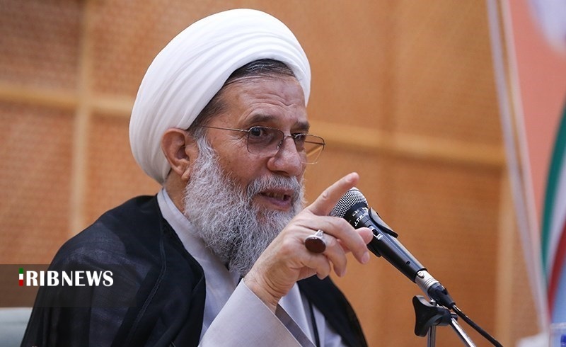 باید اقتدار خود را به نمایش بگذاریم حجتالاسلام و المسلمین عباس محمدحسنی