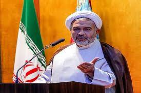 هیمنه استکبار جهانی رو به افول و انزواست