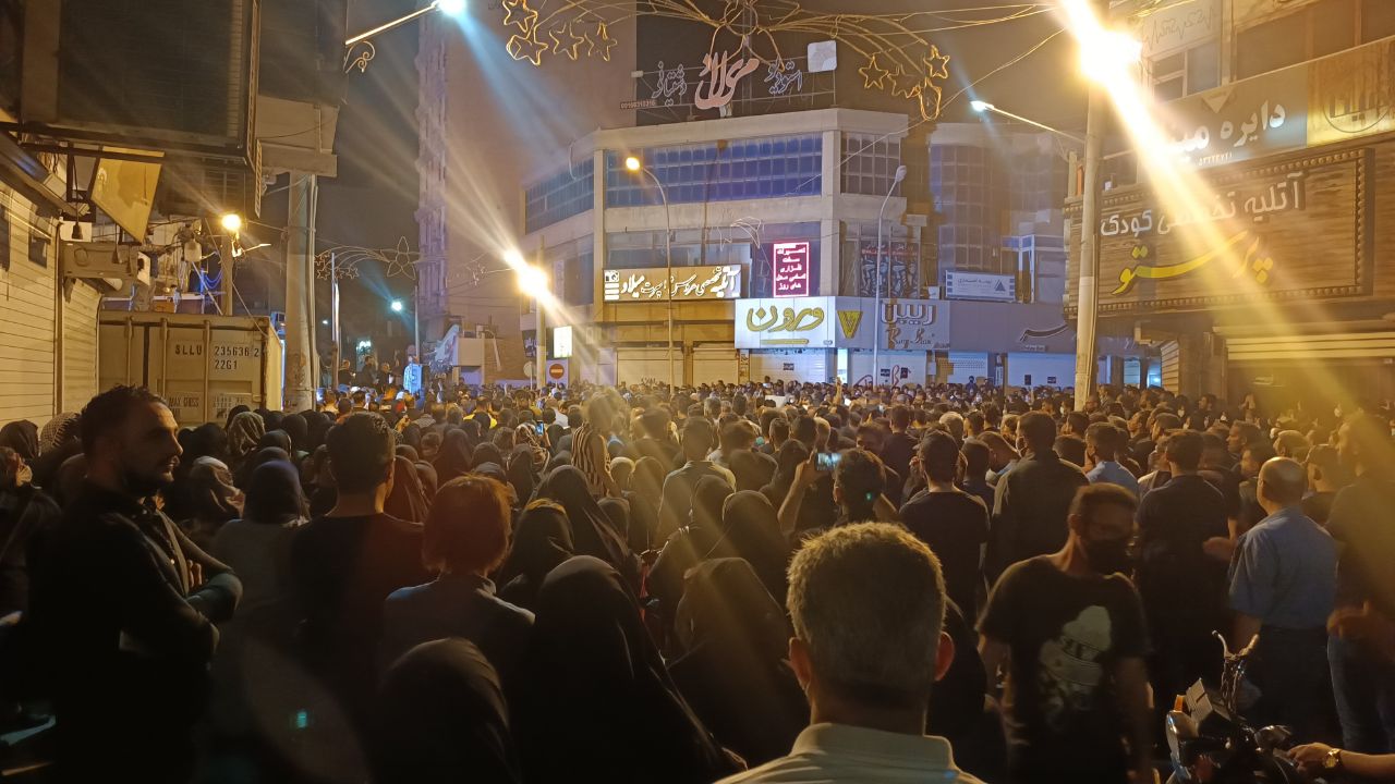 اجتماع بزرگ عزاداران حادثه متروپل در آبادان