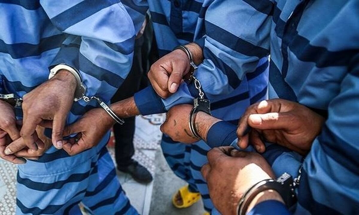 دستگیری عوامل نزاع در پارک گوللر باغی ارومیه دستگیری عوامل نزاع در پارک گوللر باغی ارومیه