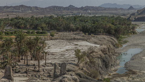 مرمت مسجدی در نیکشهر سیستان و بلوچستان