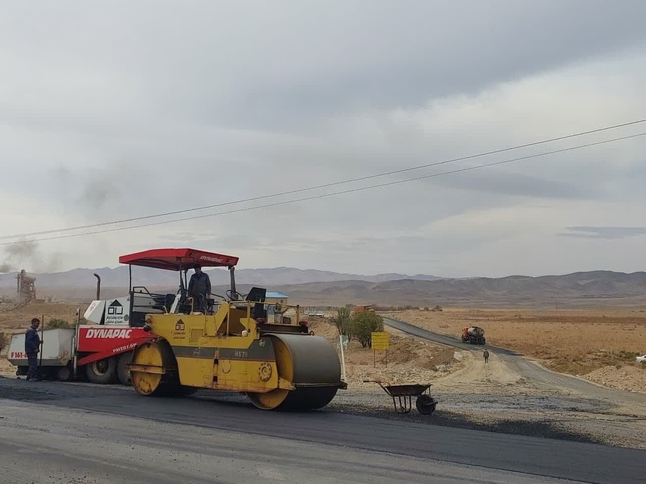 بهره برداری از سه کیلومتر آسفالت گرم در محور روستایی