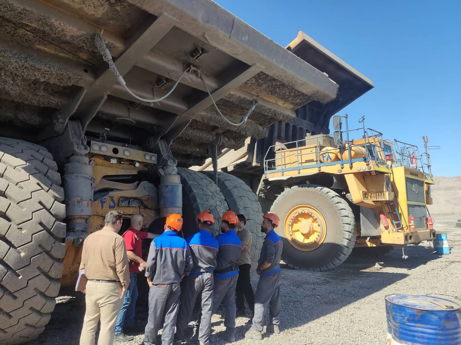 اشتغالزایی پایدار در معادن با اجرای ۴ طرح توانمندسازی اشتغالزایی پایدار در معادن با اجرای ۴ طرح توانمندسازی