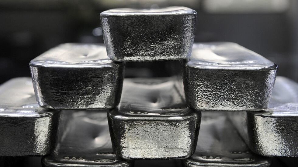 بیش از ۲۶ کیلوگرم نقره در سلماس کشف و ضبط شد بیش از ۲۶ کیلوگرم نقره در سلماس کشف و ضبط شد