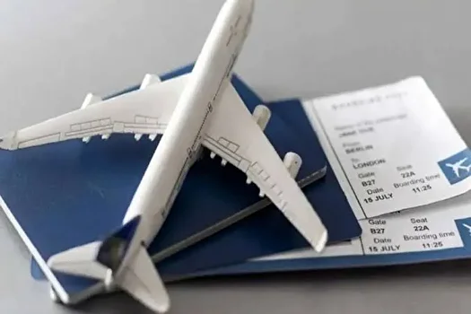 گران‌فروشی بلیت هواپیما مساوی با لغو مجوز فعالیت