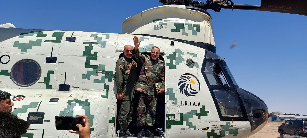 *** الحاق ده فروند بالگرد باز آماد شده به هوانیروز ارتش *** الحاق ده فروند بالگرد باز آماد شده به هوانیروز ارتش