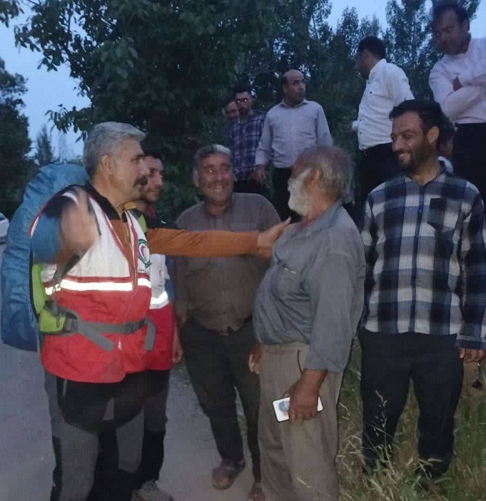 پایان خوش عملیات مفقودی در روستای سیدتاجالدین با تلاش نجاتگران هلالاحمر پایان خوش عملیات مفقودی در روستای سیدتاجالدین با تلاش نجاتگران هلالاحمر