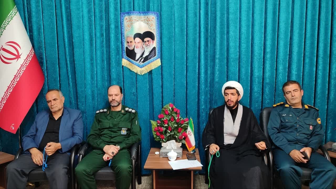 فرهنگ ایثار وشهادت عامل تثبیت استقلال کشور وهویت دینی و ملی