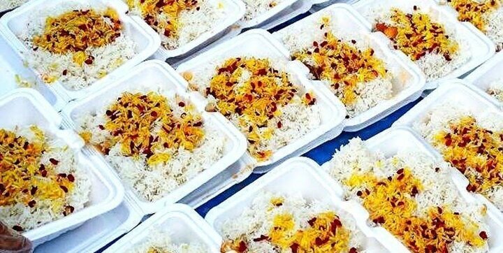 طبخ ۲۰ هزار دست غذای گرم در سردشت بشاگرد