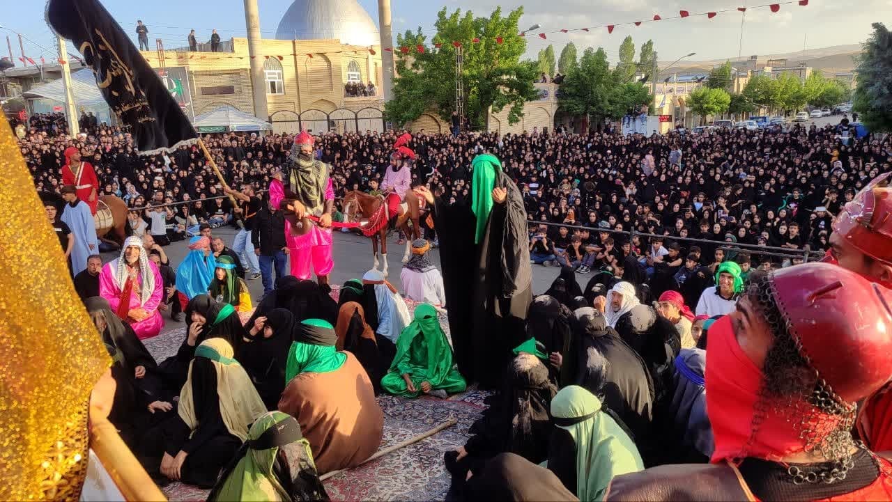 پیام آذری