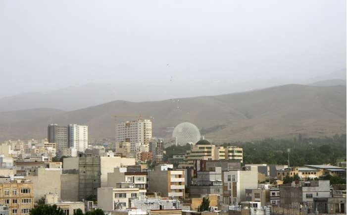 افزایش غلظت گرد و غبار در همدان