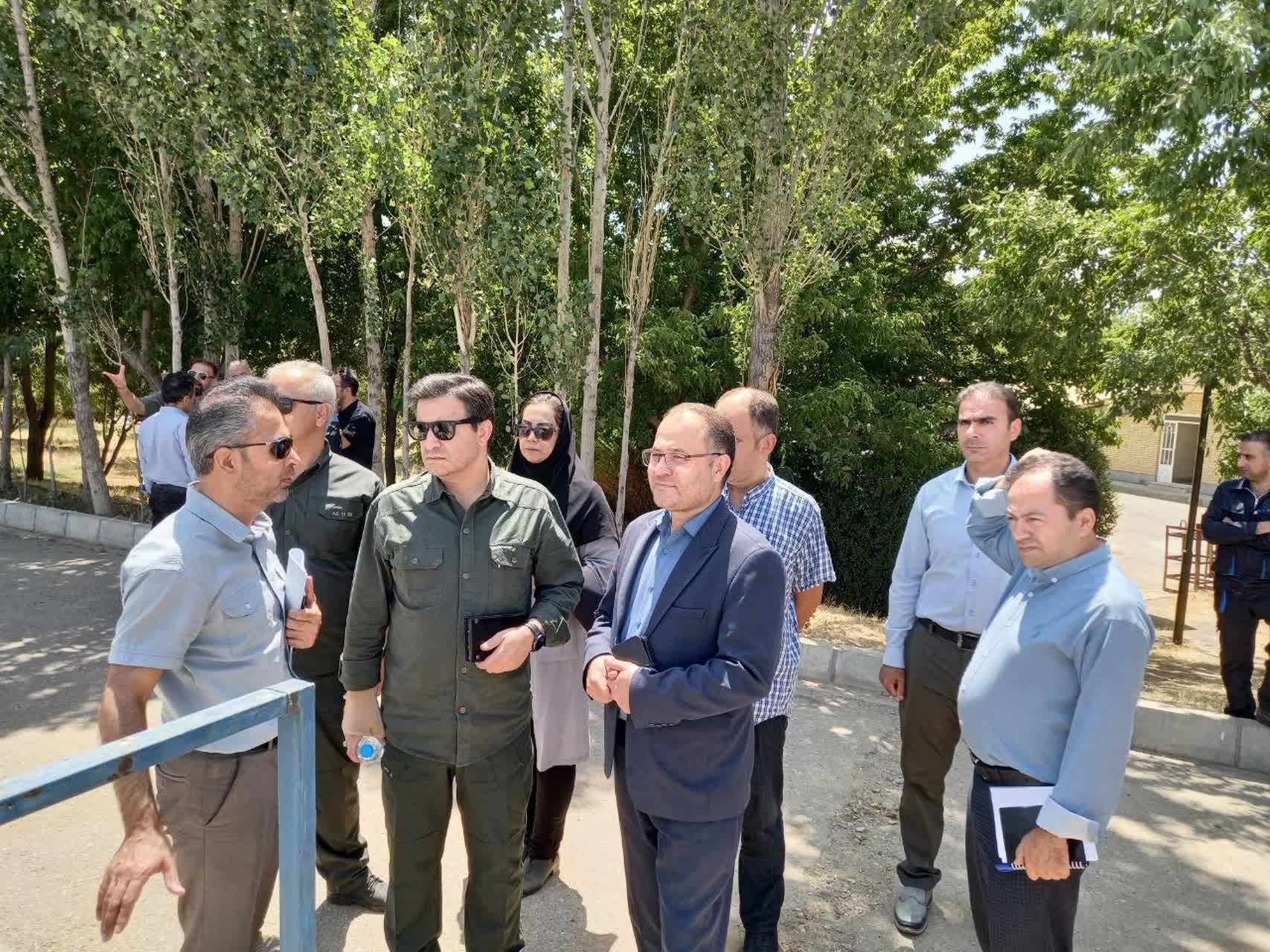 بازدید مشترک از تأسیسات فاضلاب بوکان با هدف ارتقای وضعیت زیست‌محیطی