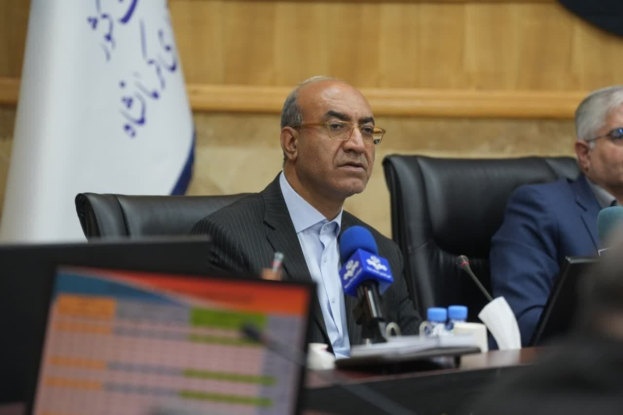استاندار کرمانشاه: زنجیره تولید فرش باید در دل استان کامل شود