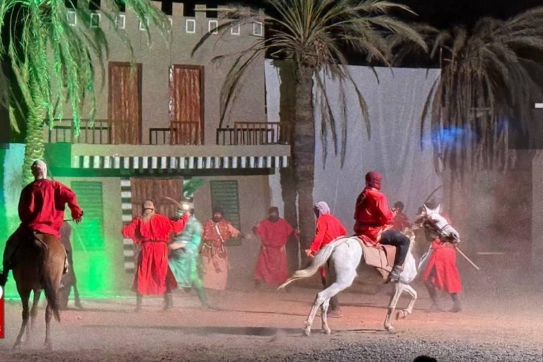 استقبال مردم فریمان از نمایش سوگواره عاشورایی نگین آسمان