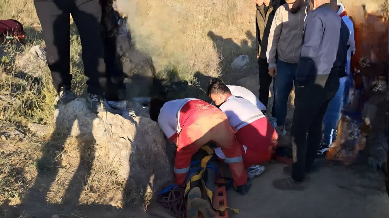 پیام آذری