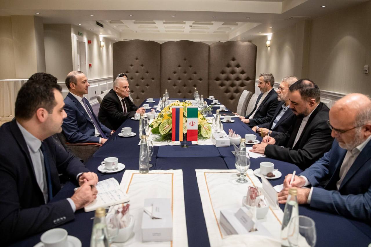 *** سند جامع روابط راهبردی میان ایران و ارمنستان به زودی امضا خواهد شد 