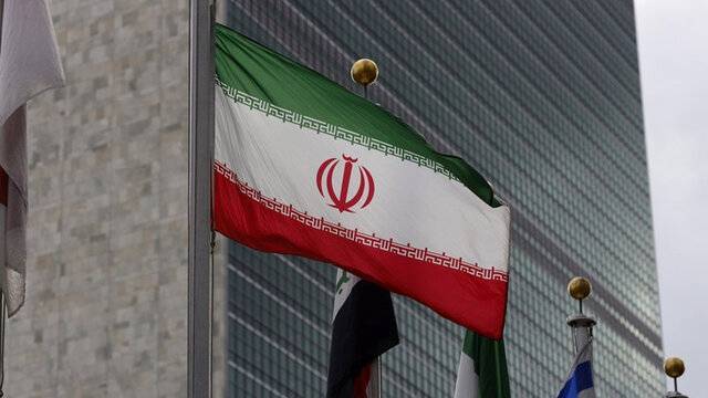 ایران یک زندانی فرانسوی را آزاد کرد ایران یک زندانی فرانسوی را آزاد کرد