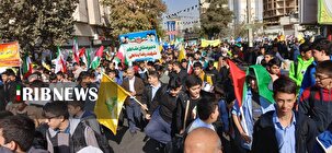 برگزاری راهپیمایی یوم الله ۱۳ آبان در البرز