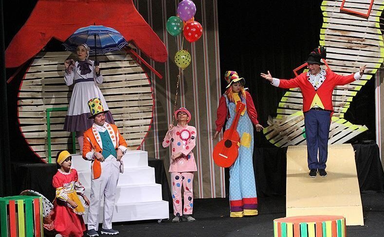 اجرای ۱۳ نمایش در چهارمین روز از جشنواره بین المللی تئاتر کودک اجرای ۱۳ نمایش در چهارمین روز از جشنواره بین المللی تئاتر کودک