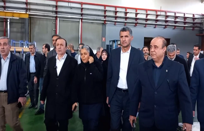 بازدید استاندار قزوین از واحد تولیدی در آبیک بازدید استاندار قزوین از واحد تولیدی در آبیک