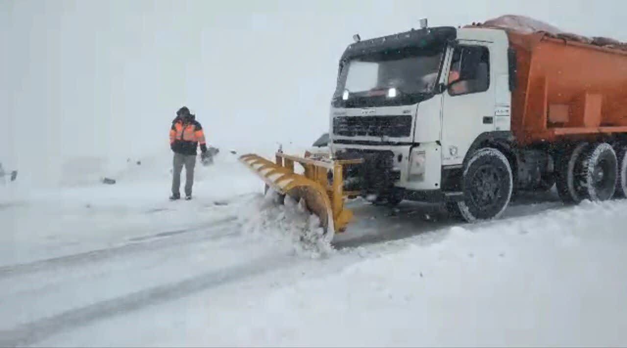 تمام محور‌های مواصلاتی استان البرز باز و تردد جریان دارد
