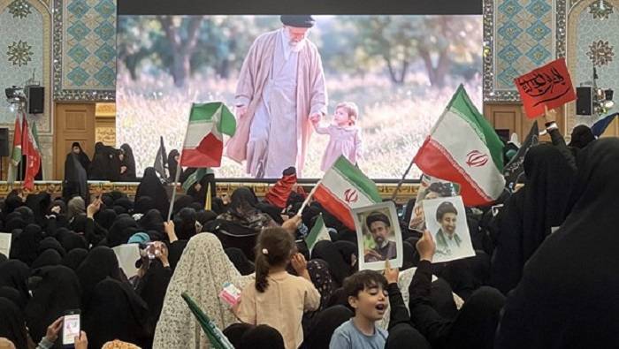 آغاز دومین روز مراسم یادبود شهدای خانواده امام شهید آغاز دومین روز مراسم یادبود شهدای خانواده امام شهید